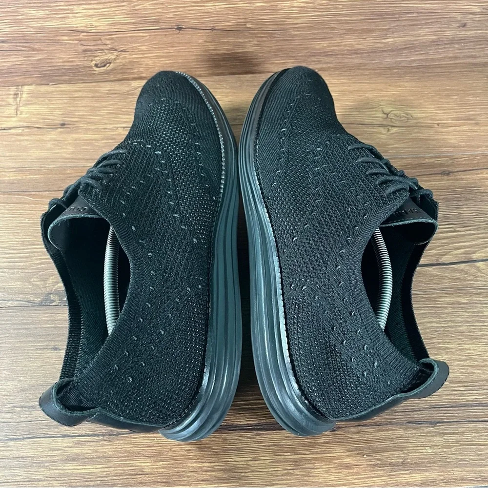 Cole Haan ships within